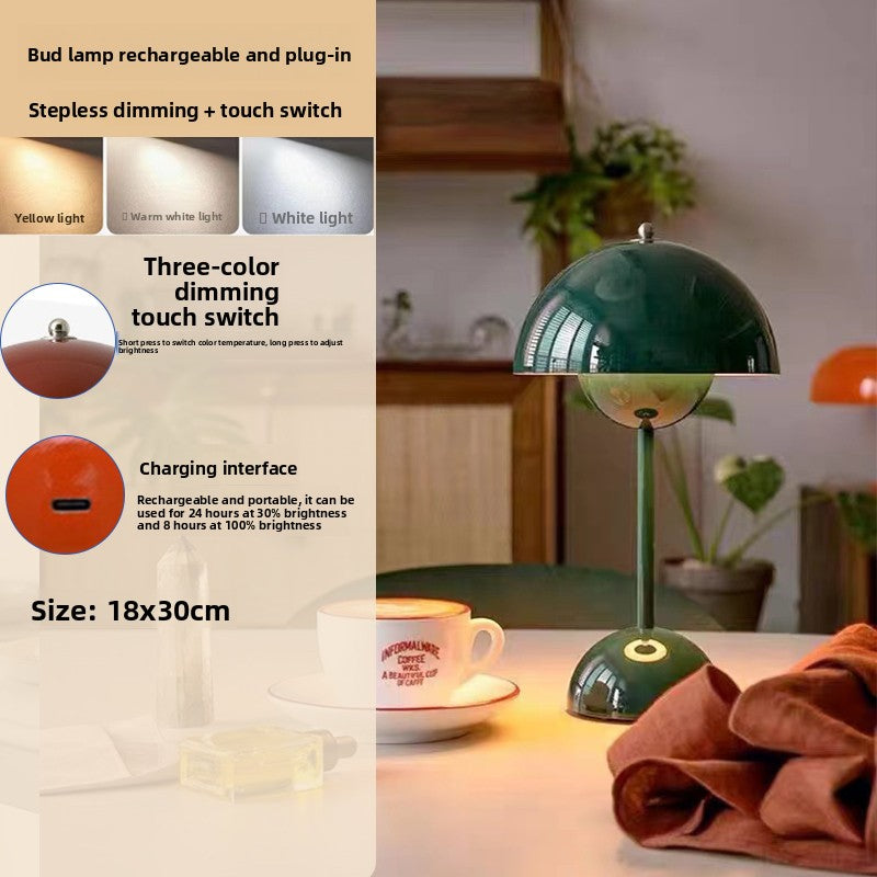 Flower bud table lamp