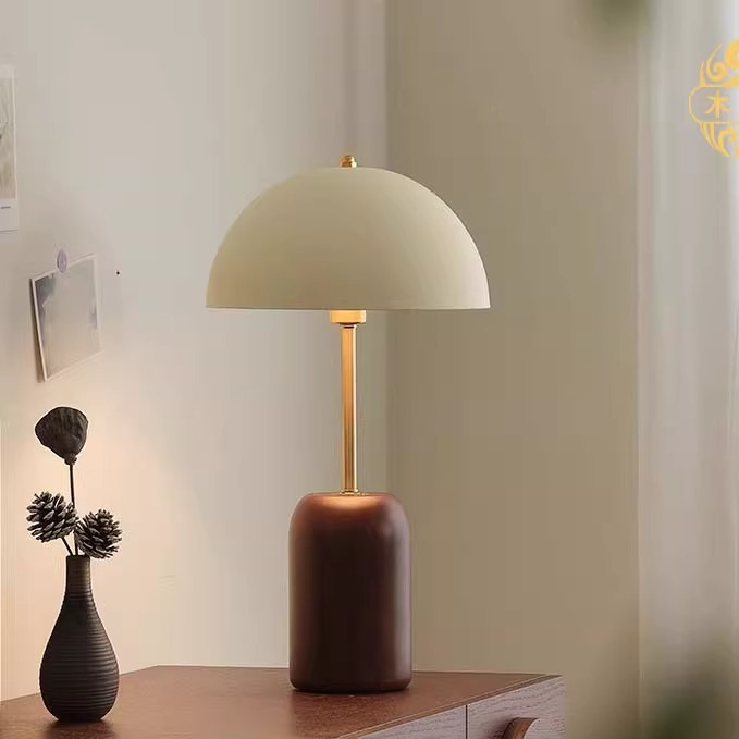 Vintage Solid Wood Bedside Table Lamp with LED Bulb