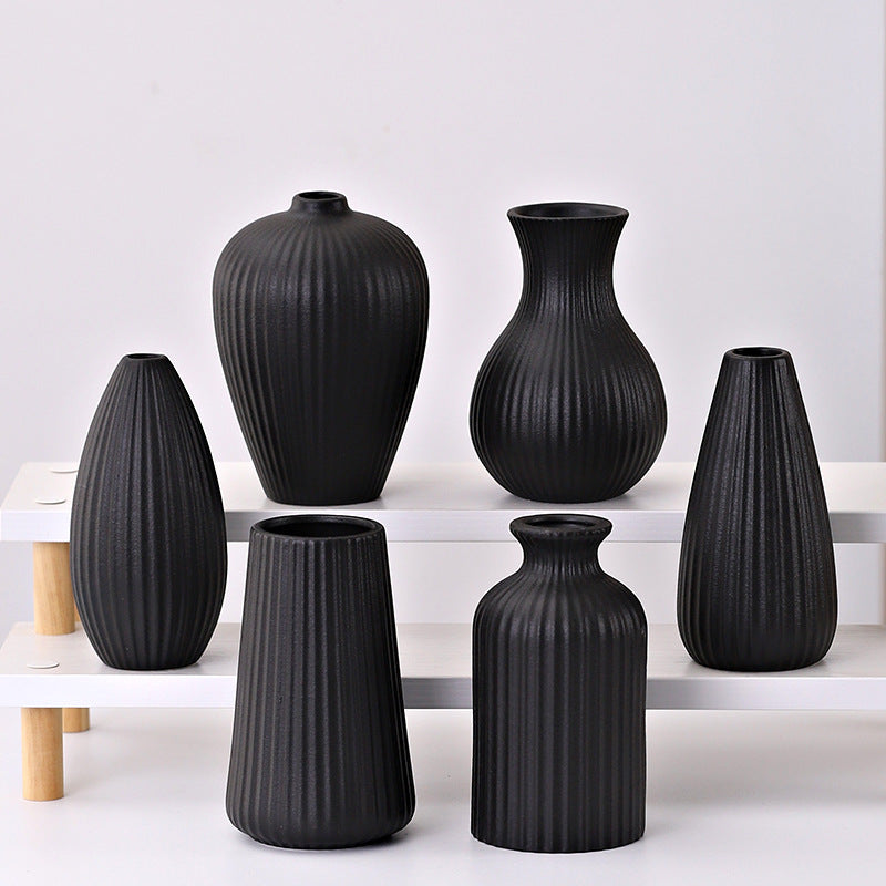Ceramic Line Vase Nordic Minimalist Home Decor
