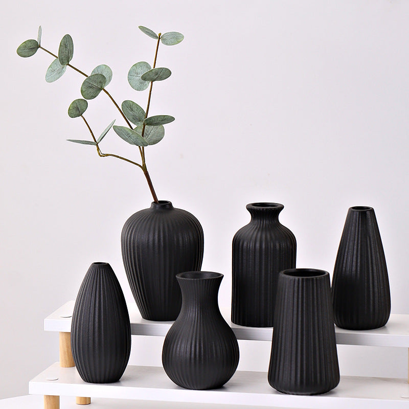 Ceramic Line Vase Nordic Minimalist Home Decor