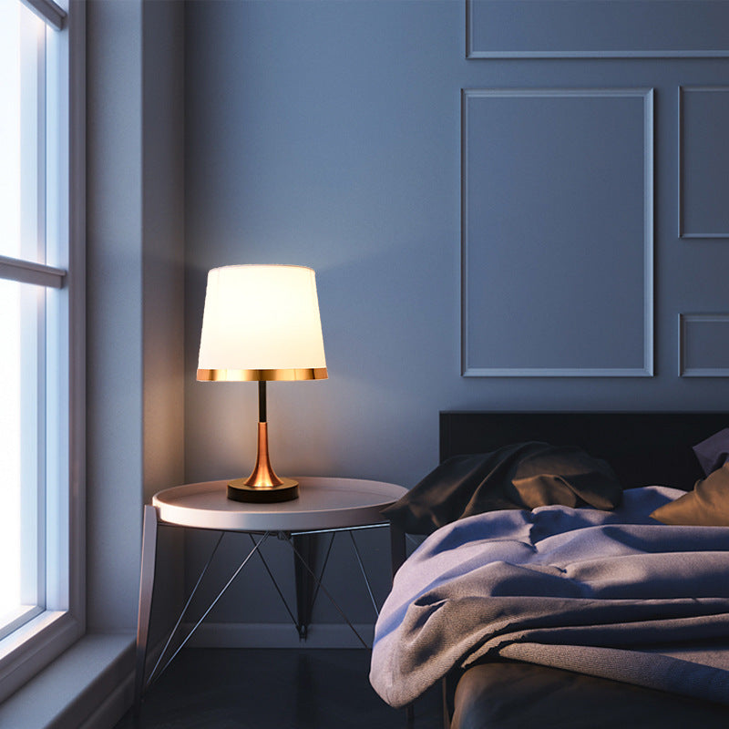 European Retro Table Lamp Touch Control Nightstand Light