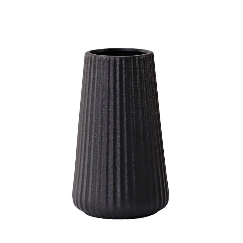 Ceramic Line Vase Nordic Minimalist Home Decor