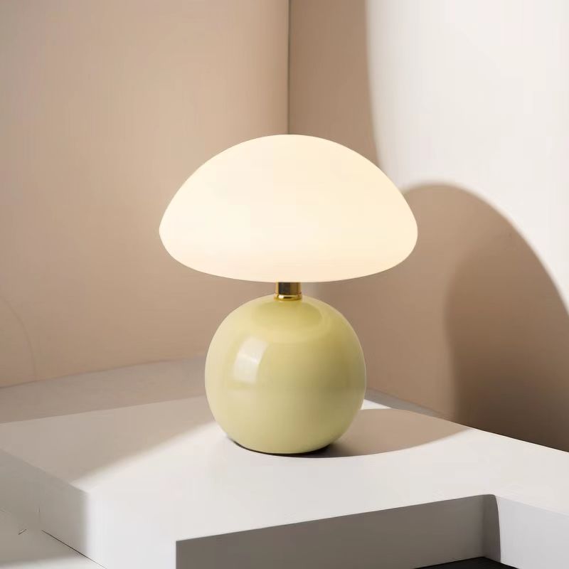 Mushroom Shape LED Table Lamp with Dimming Function